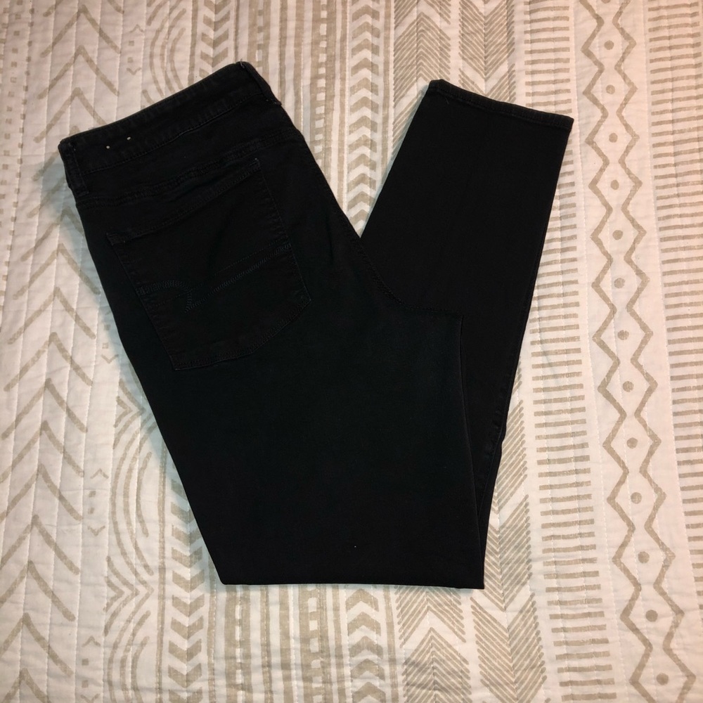 Black American Eagle Hi-Rise Jegging